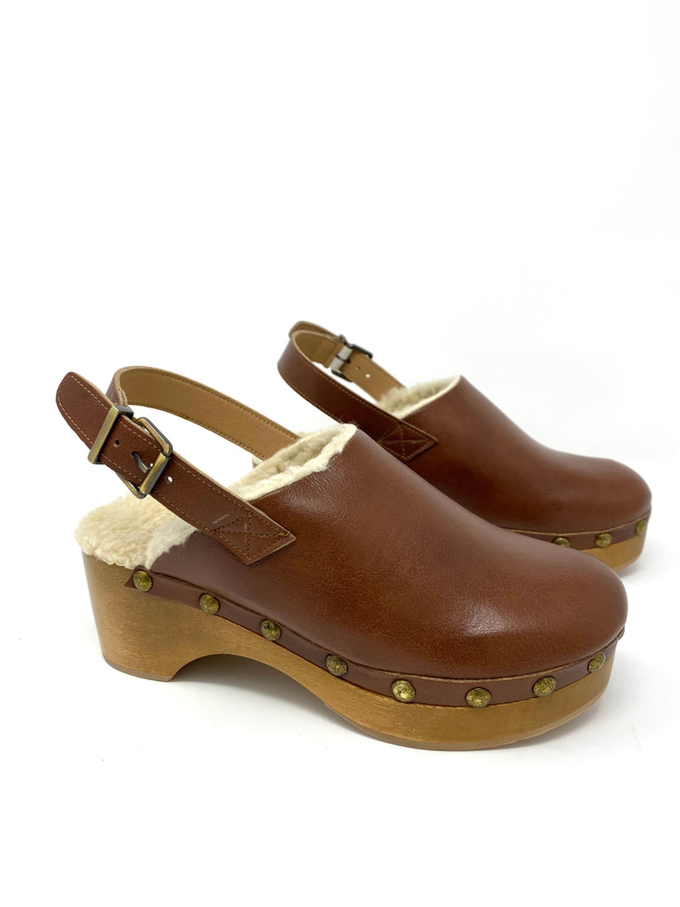 Sidney Lined Clog in Tan from Novacas
